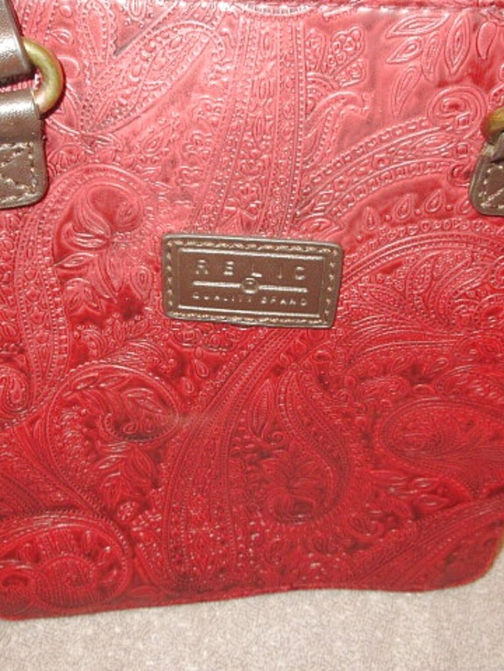 Vtg Fossil Relic Red Embossed Tooled Crossbody Bag Vegan Leather Western Boho - Picture 2 of 10